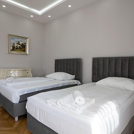 Charming 2-Room Apartment With Balcony, 15 Min To Center Viyana Dış mekan fotoğraf