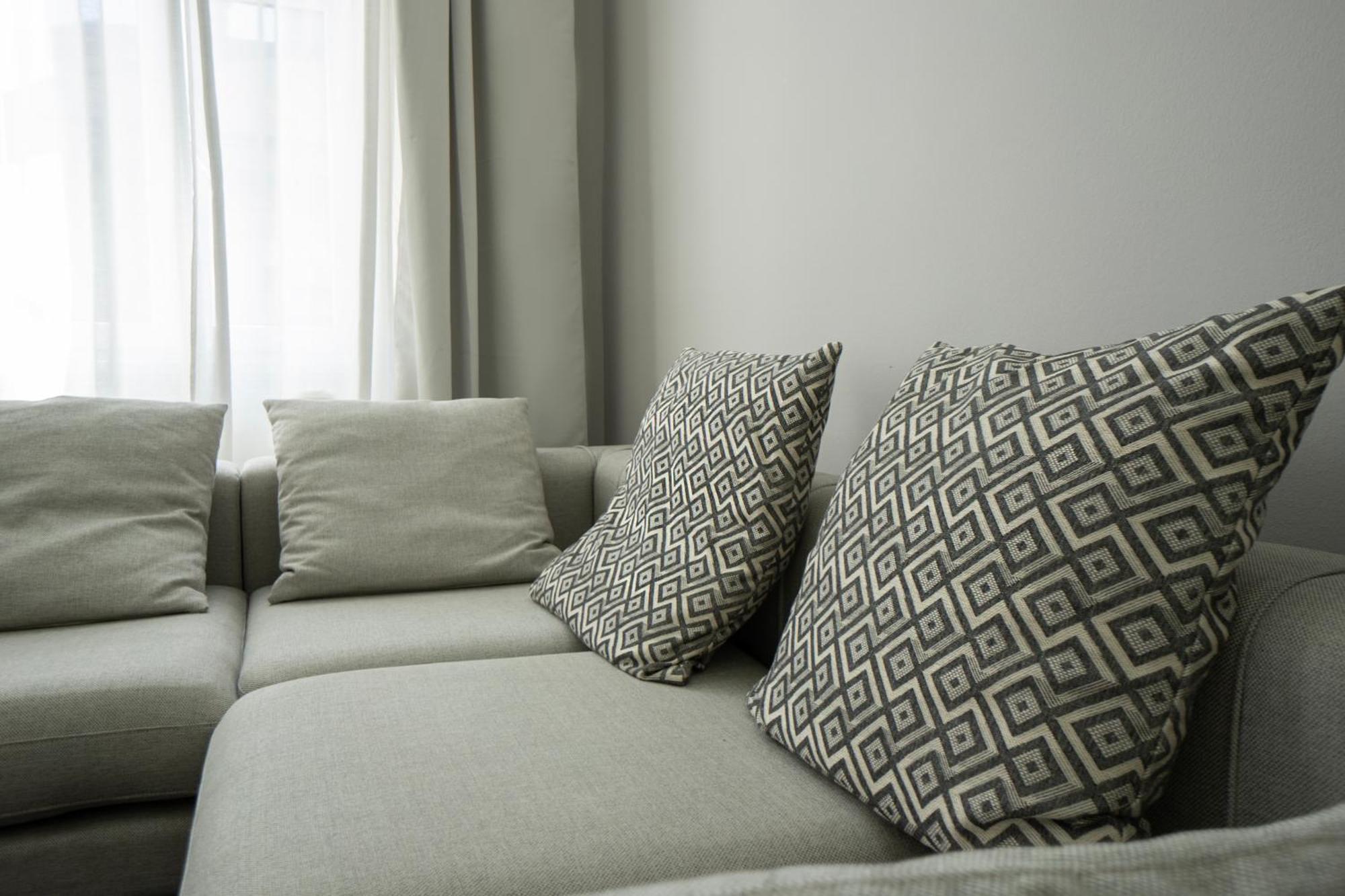 Charming 2-Room Apartment With Balcony, 15 Min To Center Viyana Dış mekan fotoğraf
