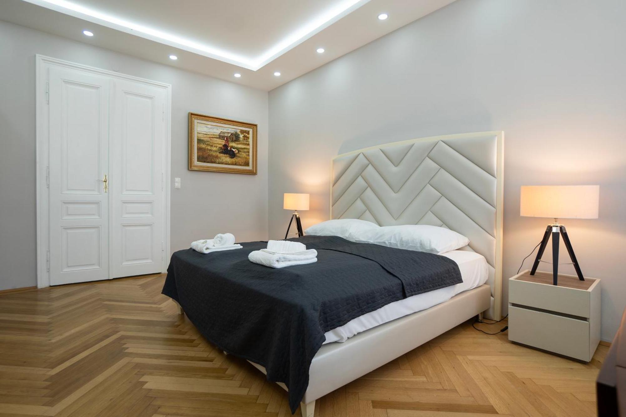 Charming 2-Room Apartment With Balcony, 15 Min To Center Viyana Dış mekan fotoğraf